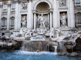 fontana-di-trevi-4-1446129-640x480